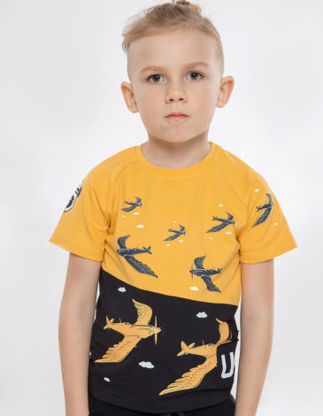 Kids T-Shirt Swallow. Color yellow. .
