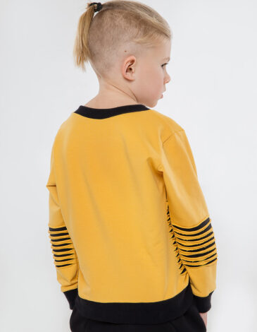 Kids Sweatshirt Chornogora. Color yellow. .