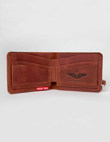 Wallet Roundel. Color light brown. 2.