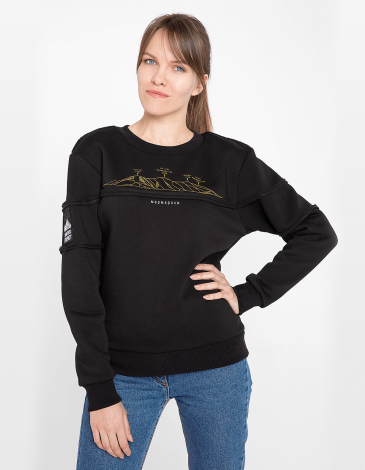 Women's Sweatshirt Marmarosy. Color black.  Don’t worry about the universal size.