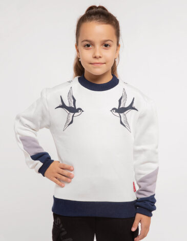 Kids Sweatshirt Swallow. Color white. .