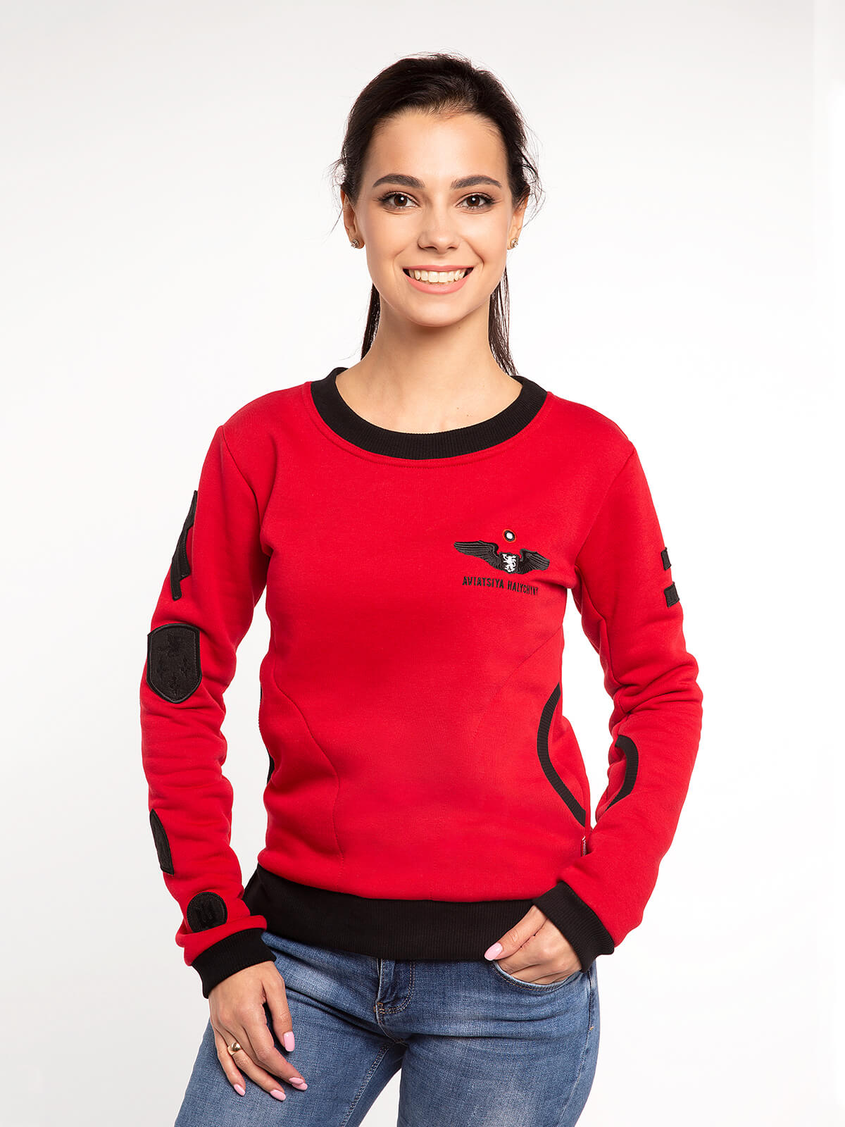 Women's Sweatshirt Ua. Color red. Three-cord thread fabric: 77% cotton, 23% polyester.