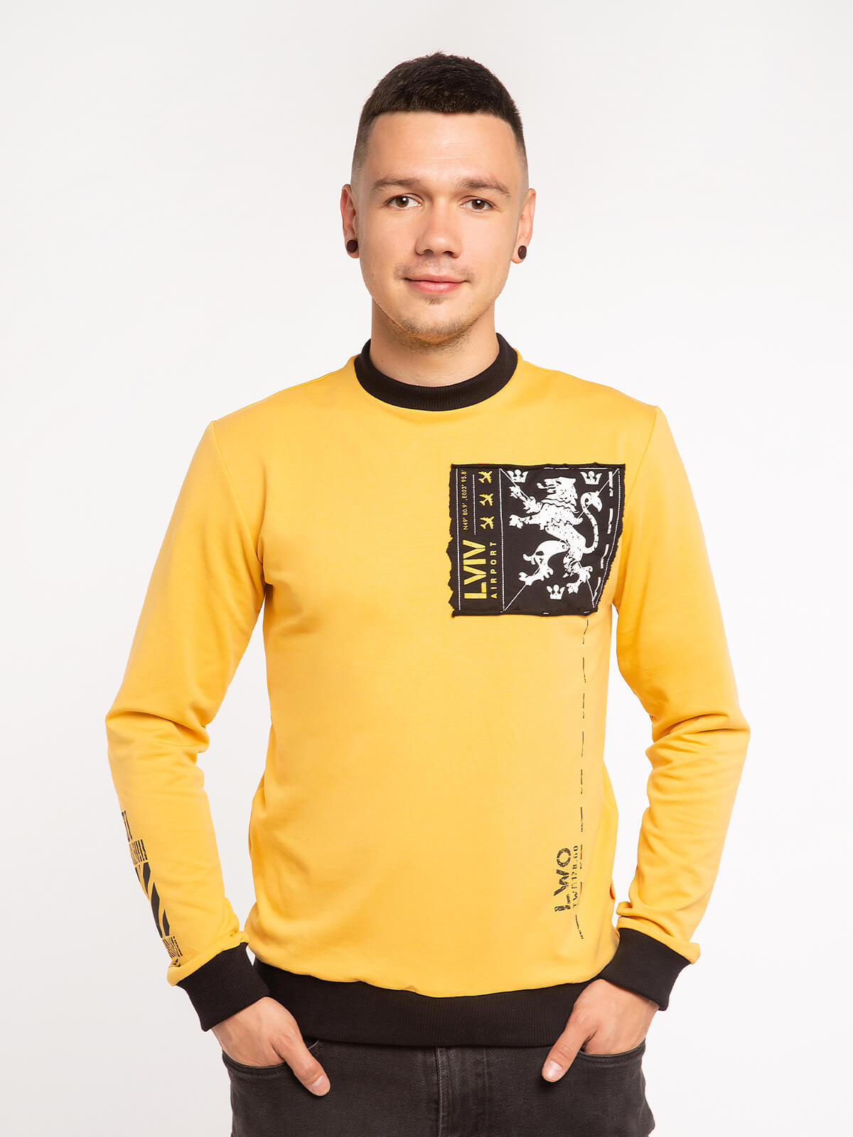 Men's Long Sleeves Have A Nice Flight. Color yellow. Material: 97% cotton, 3% spandex.