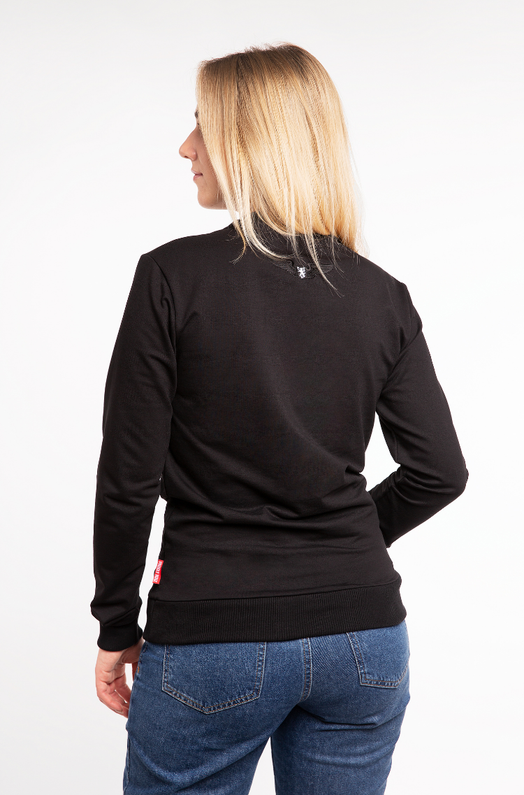 Women's Long Sleeve Syla. Color black. 
Technique of prints applied: silkscreen printing.