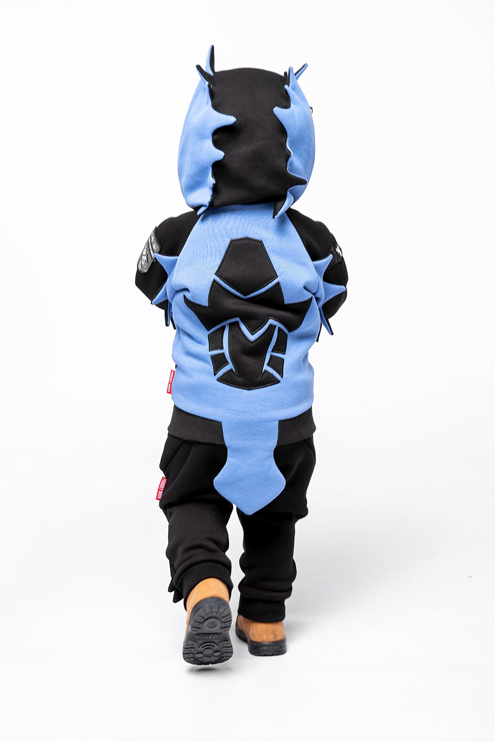 Kids Hoodie Nodosaurus. Color navy blue.  The color shades on your screen may differ from the original color.