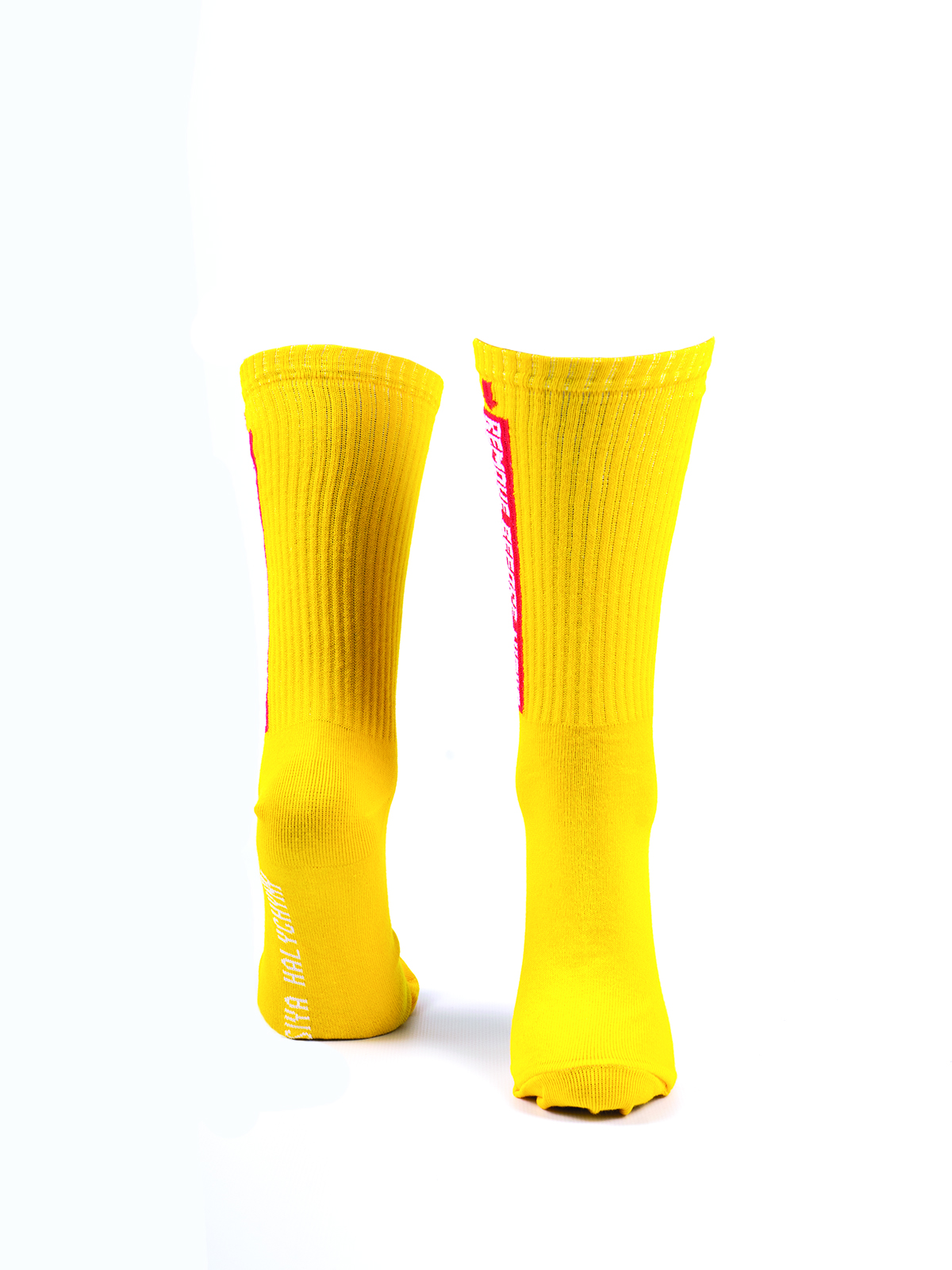 Шкарпетки Remove Before Night. Колір жовтий. Матеріал: 95% бавовна, 5% еластан  Товар обміну та поверненню не підлягає згідно закону.