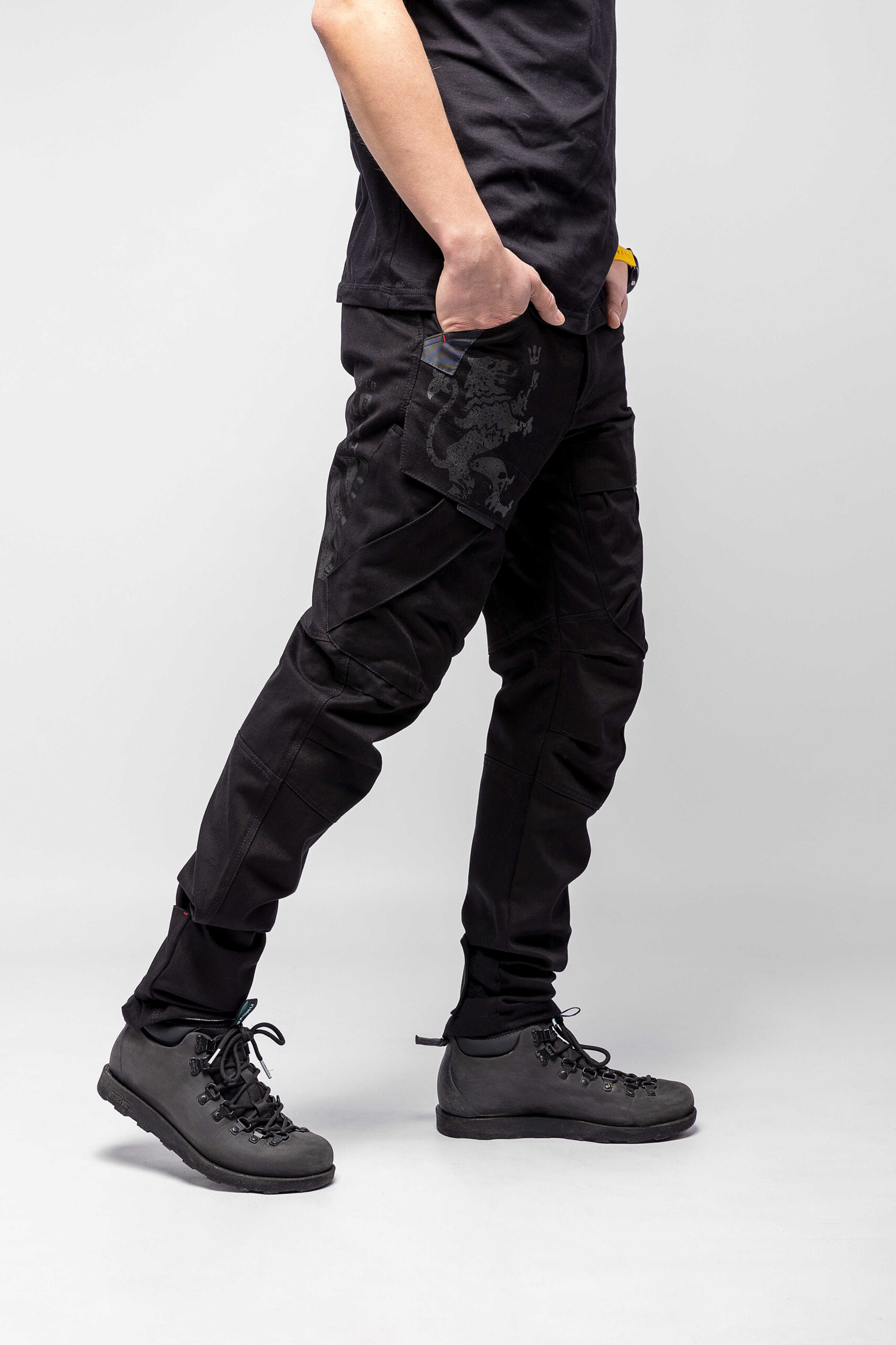 Active Cargo Pants