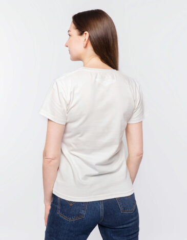 Women's T-Shirt Dream Big. Color off-white. .