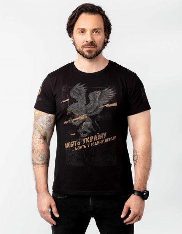 Men's T-Shirt Griffon. Color black. .