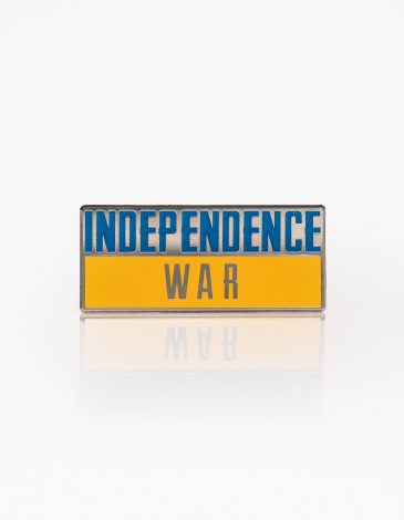 Pin Independence War. Color navy blue. .