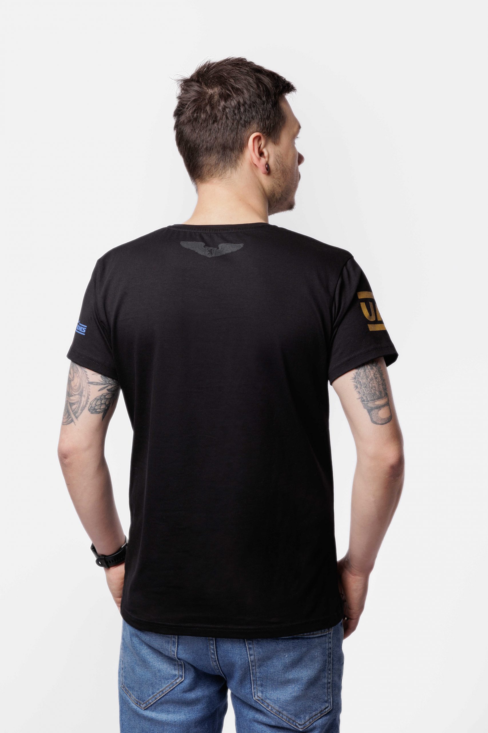 Men's T-Shirt R18. Color black. 1.