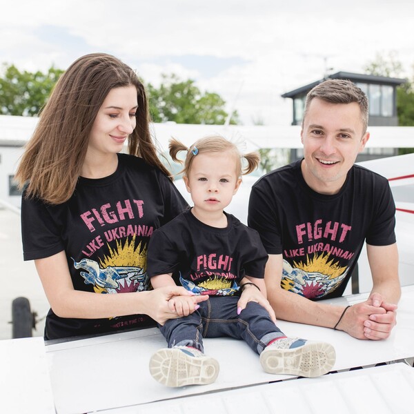 ФЕМІЛІ ЛУК: FIGHT LIKE UKRAINIAN