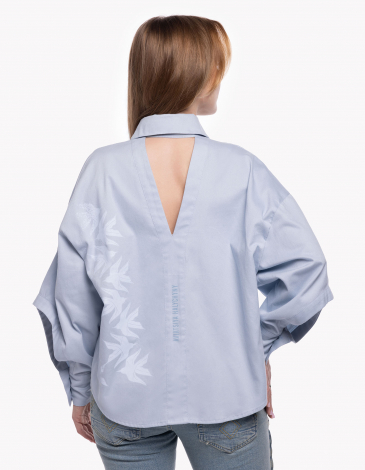 Жіноча Сорочка Bird Migration. Color sky blue. .