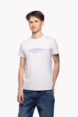 Men's T-Shirt Dream. Wings. Freedom. .