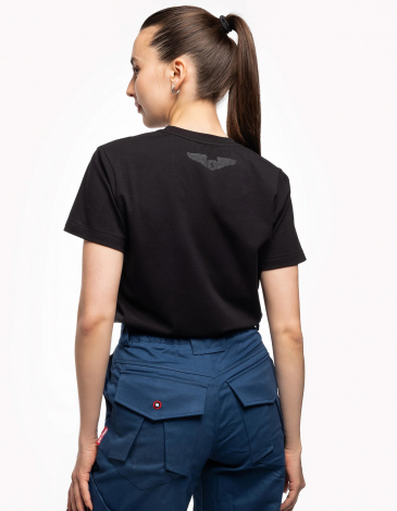 Жіноча Футболка Тінь Лісу. Колір чорний. .