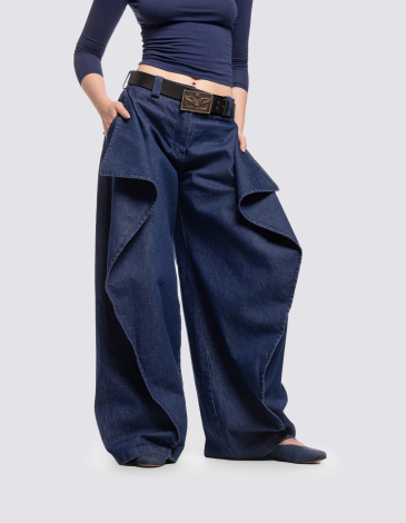 Women's Jeans The Loop. Color denim. .
